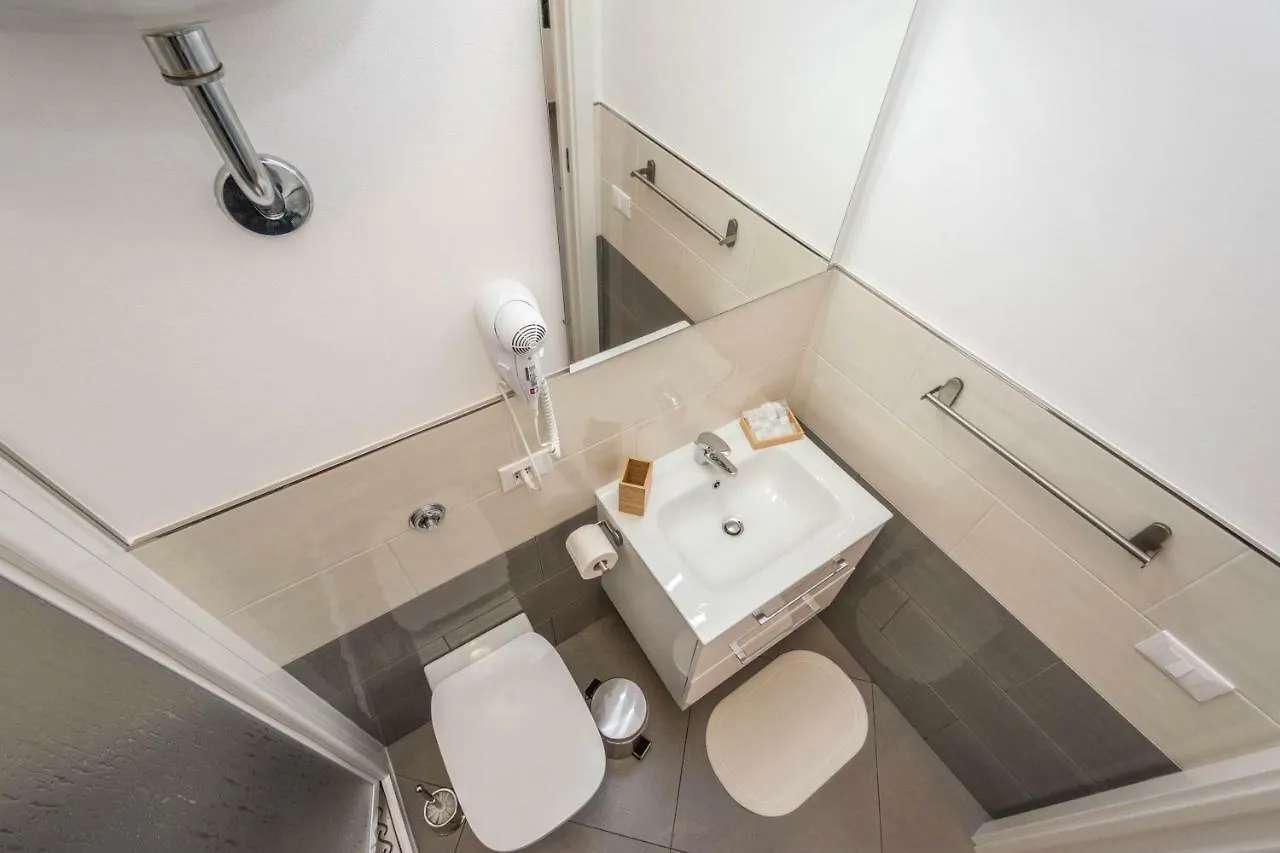 B&B Lo&G Lascari Italia